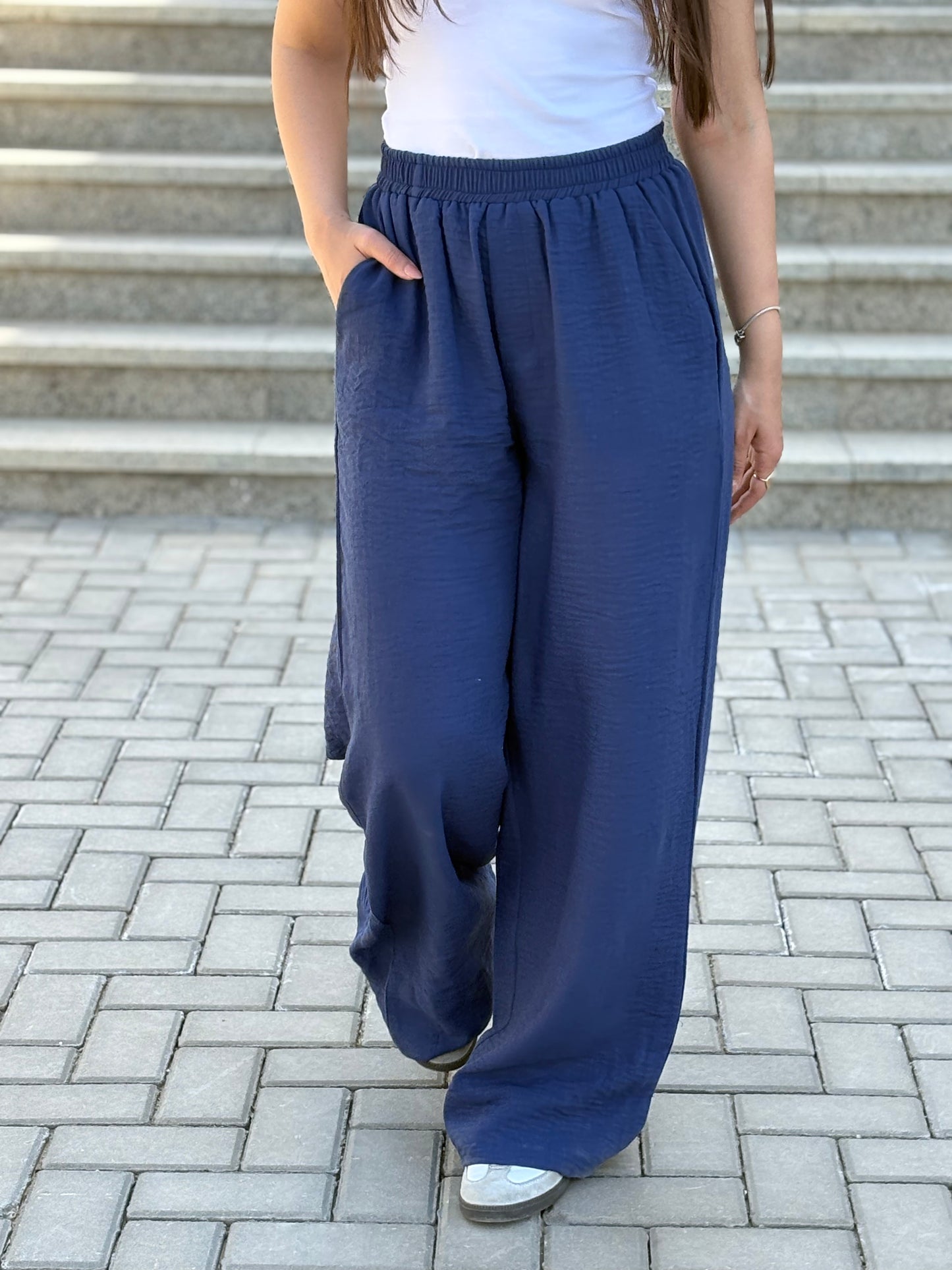 Emys Crinkle Linen Pants