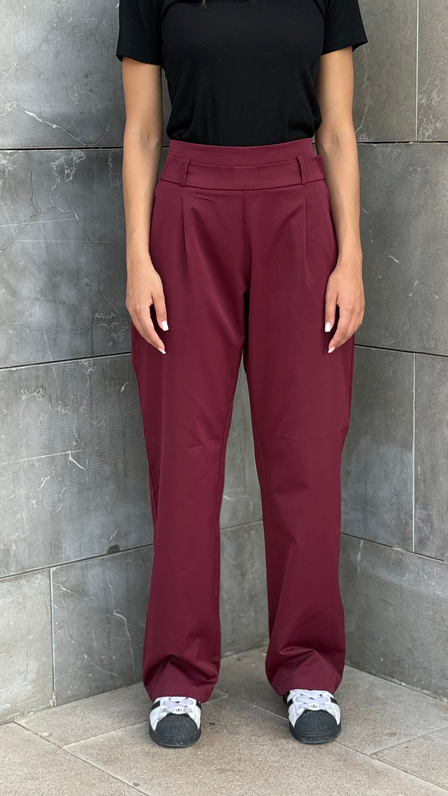 Emy's Everyday Pleated Trousers