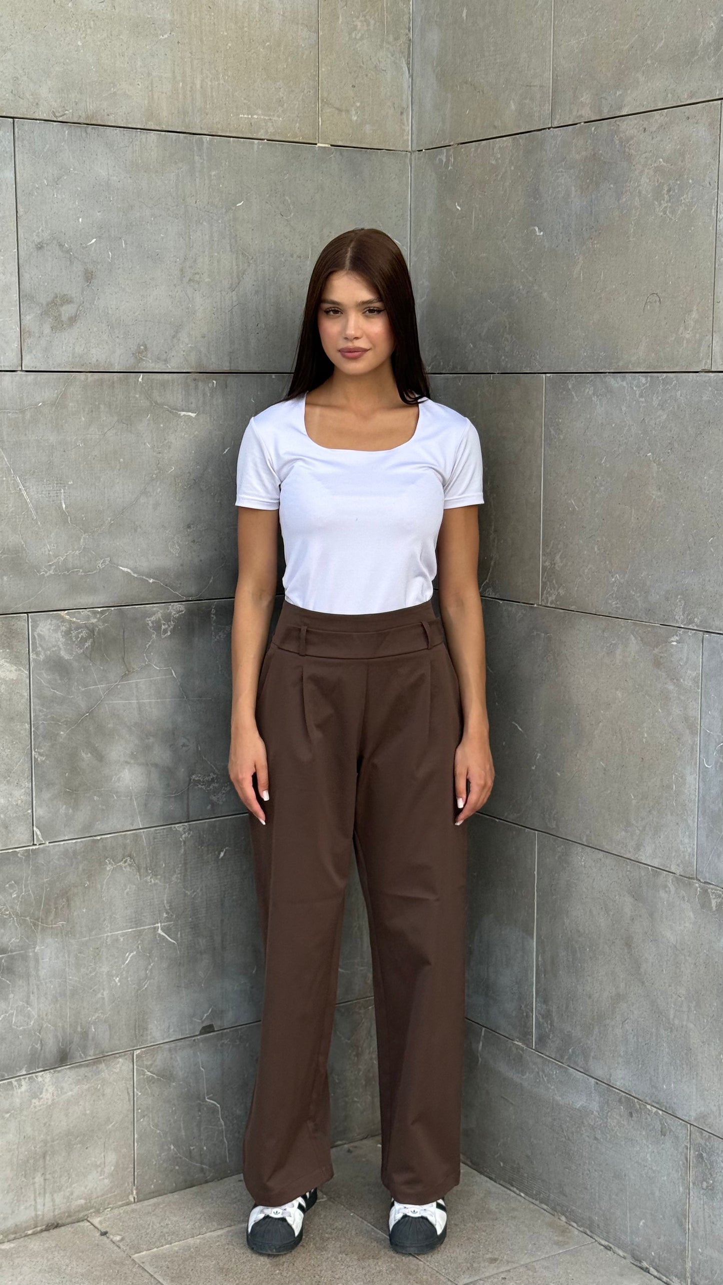 Emy's Everyday Pleated Trousers
