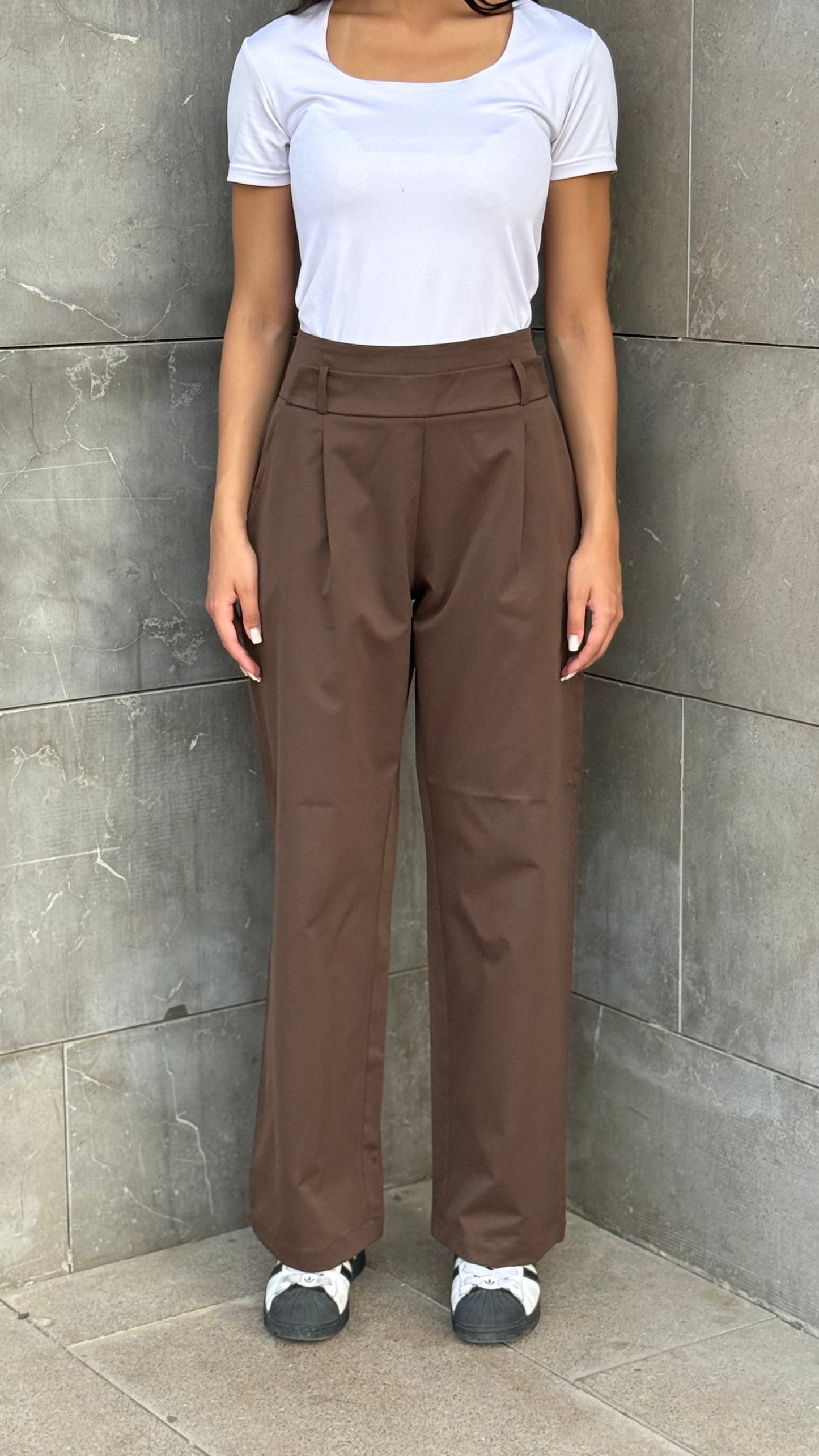 Emy's Everyday Pleated Trousers