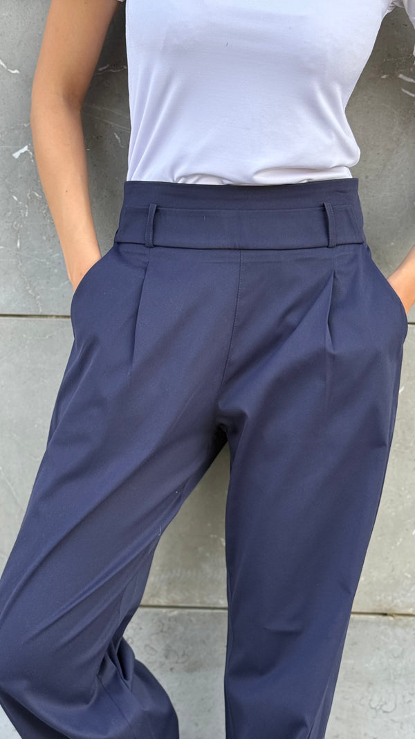 Emy's Everyday Pleated Trousers