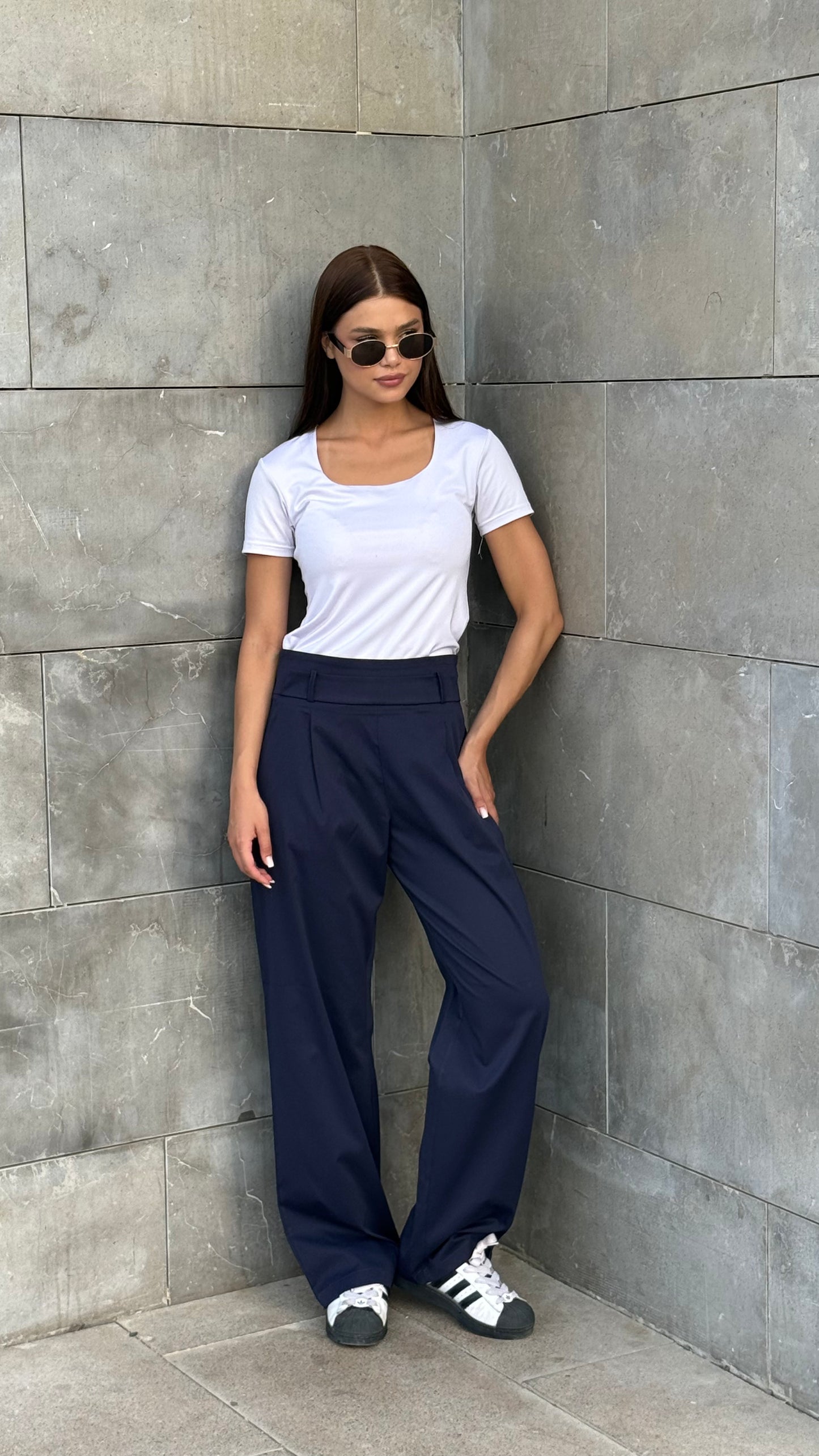 Emy's Everyday Pleated Trousers